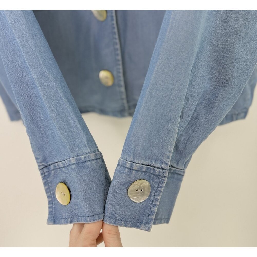 Kensie Long Sleeve Button Down Chambray Blouse Sz M Western Country Cowgirl - Picture 4 of 9